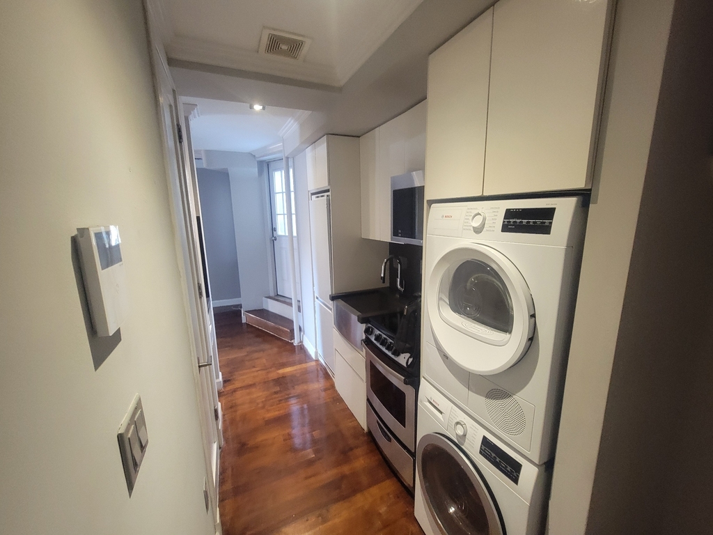 2100 2nd Avenue - Photo 1