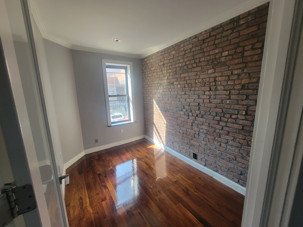 2100 2nd Avenue - Photo 8