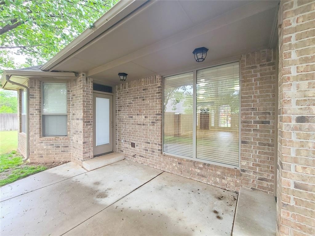 19100 Canyon Creek Place - Photo 18