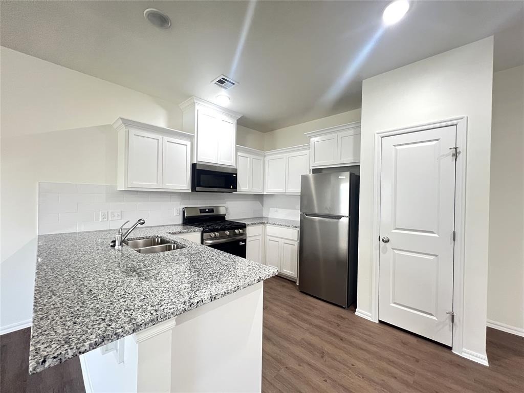 10622 Sw 17th Terrace - Photo 2
