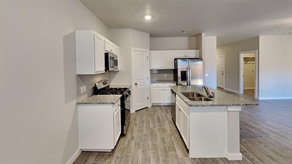 4517 Ne 124th Street - Photo 5