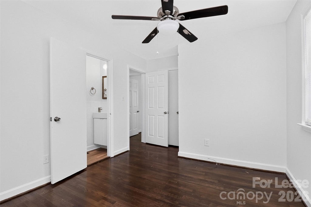 4914 Unaka Avenue - Photo 12