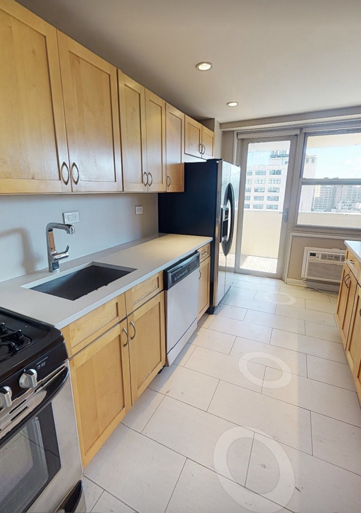 40 Harrison Street - Photo 2