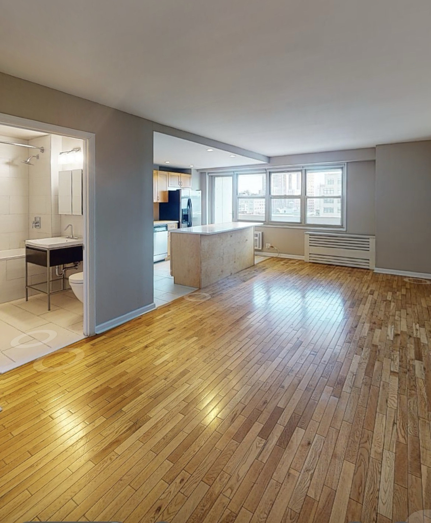 40 Harrison Street - Photo 0