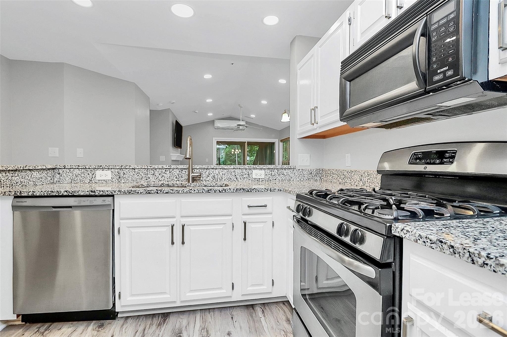 767 Southwest Drive - Photo 6