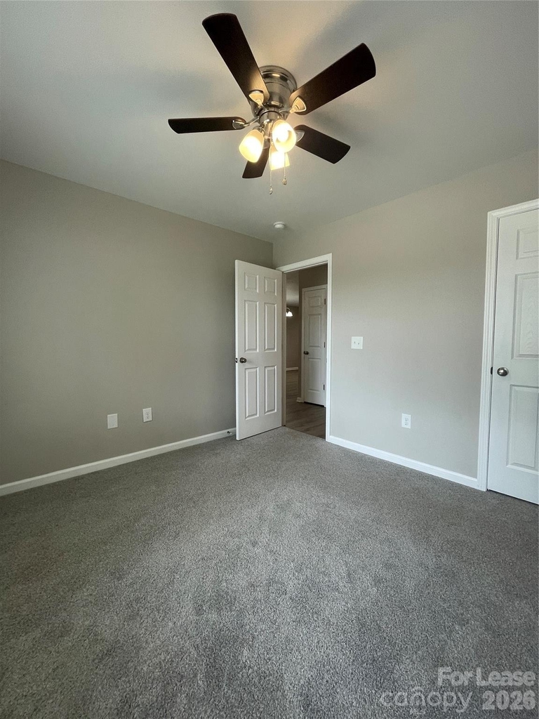 605 Frank Street - Photo 14