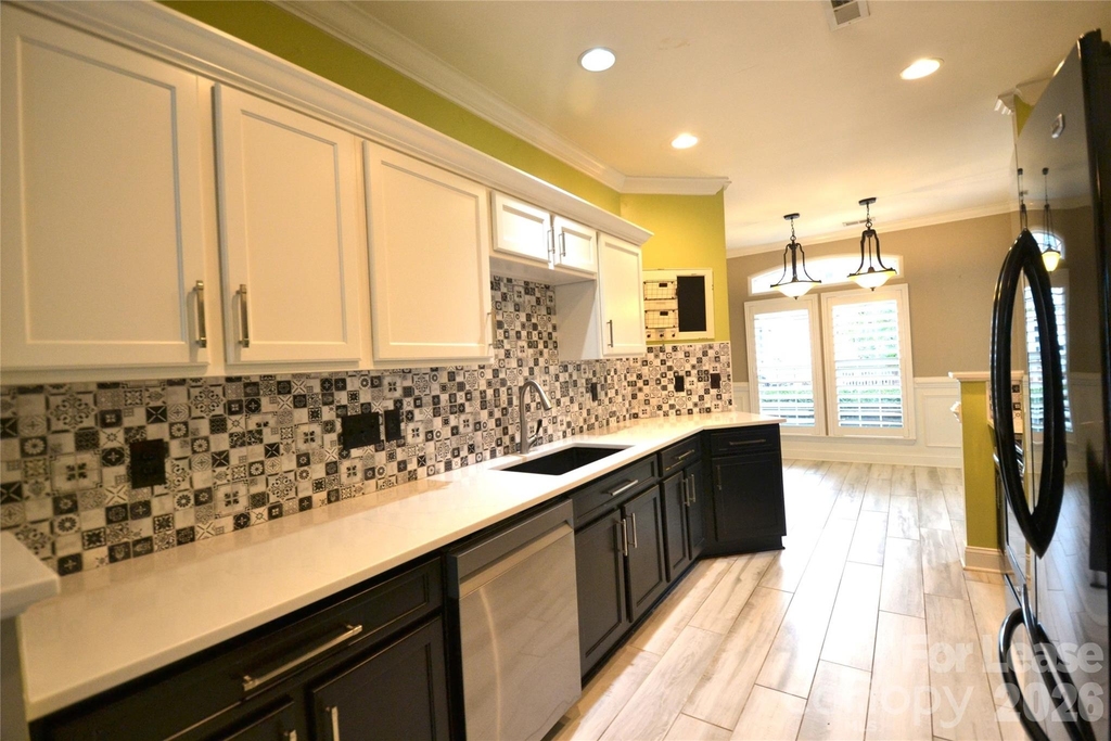 4003 Christine Lane - Photo 3