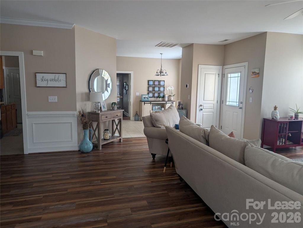 20207 Colony Point Lane - Photo 2