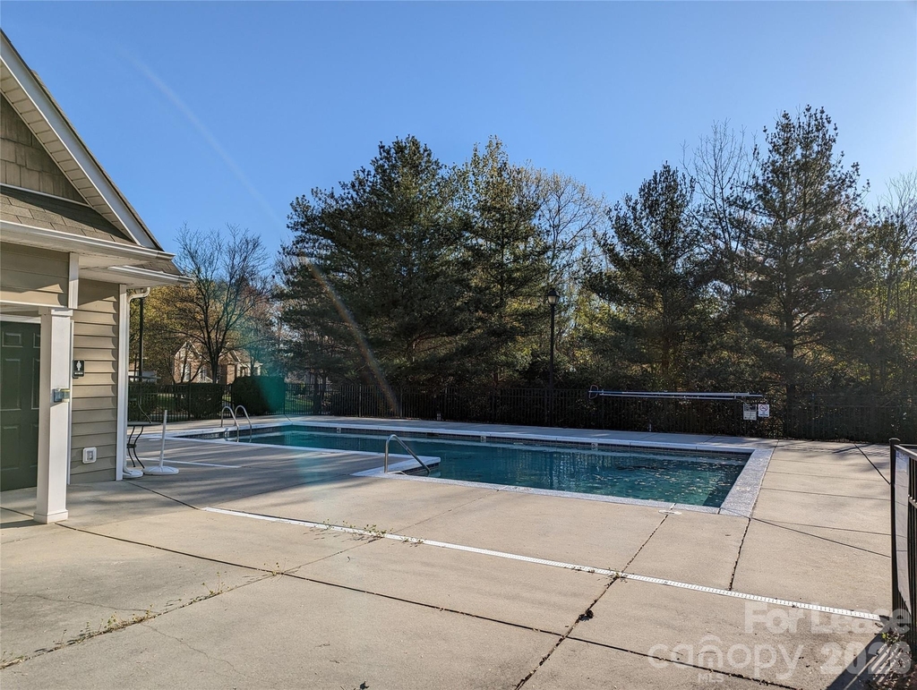 20207 Colony Point Lane - Photo 25