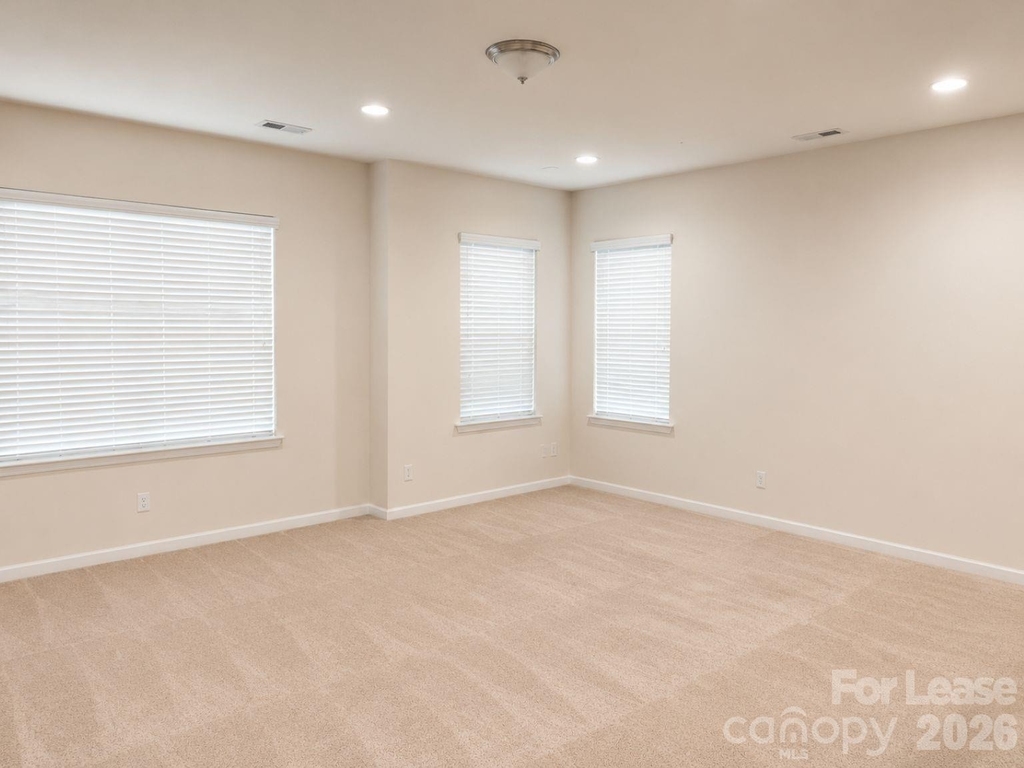 10665 Sky Chase Avenue Nw - Photo 20
