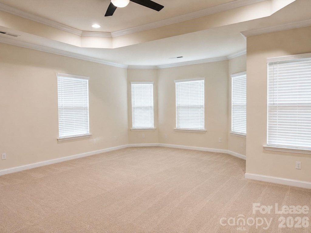 10665 Sky Chase Avenue Nw - Photo 12