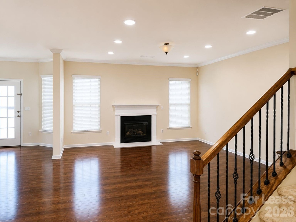 10665 Sky Chase Avenue Nw - Photo 3
