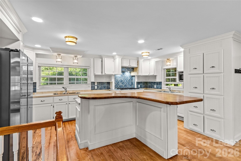 118 Revere Drive - Photo 13