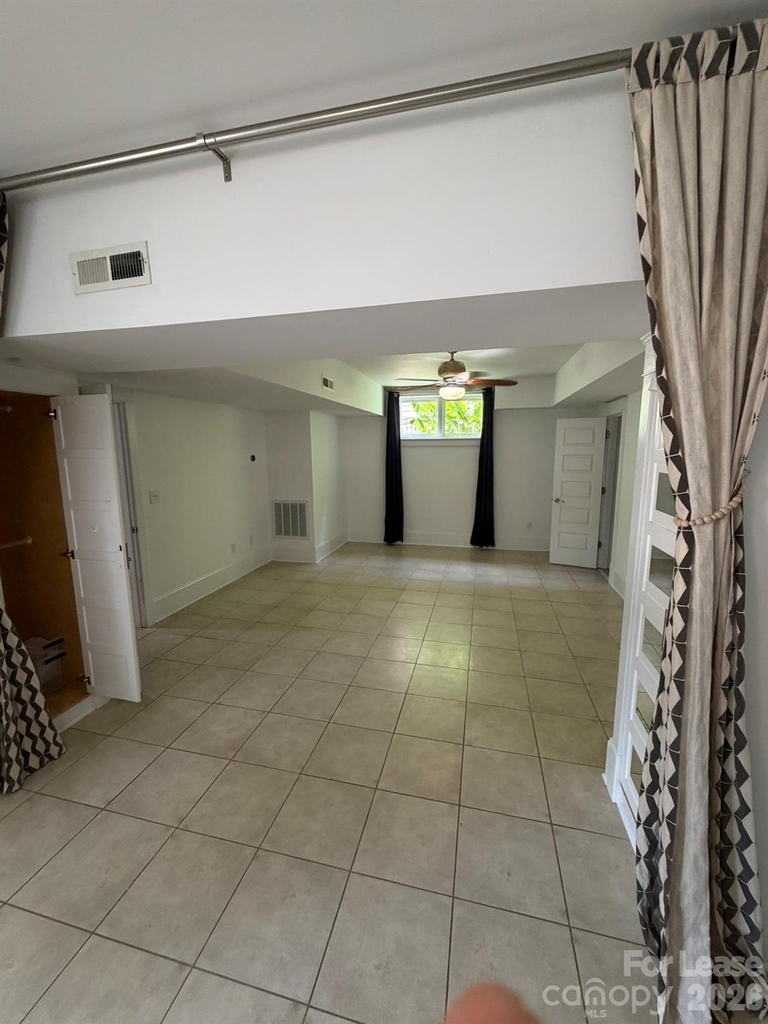 701 Mcdonald Avenue - Photo 31