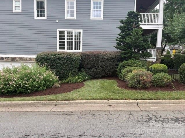 701 Mcdonald Avenue - Photo 47