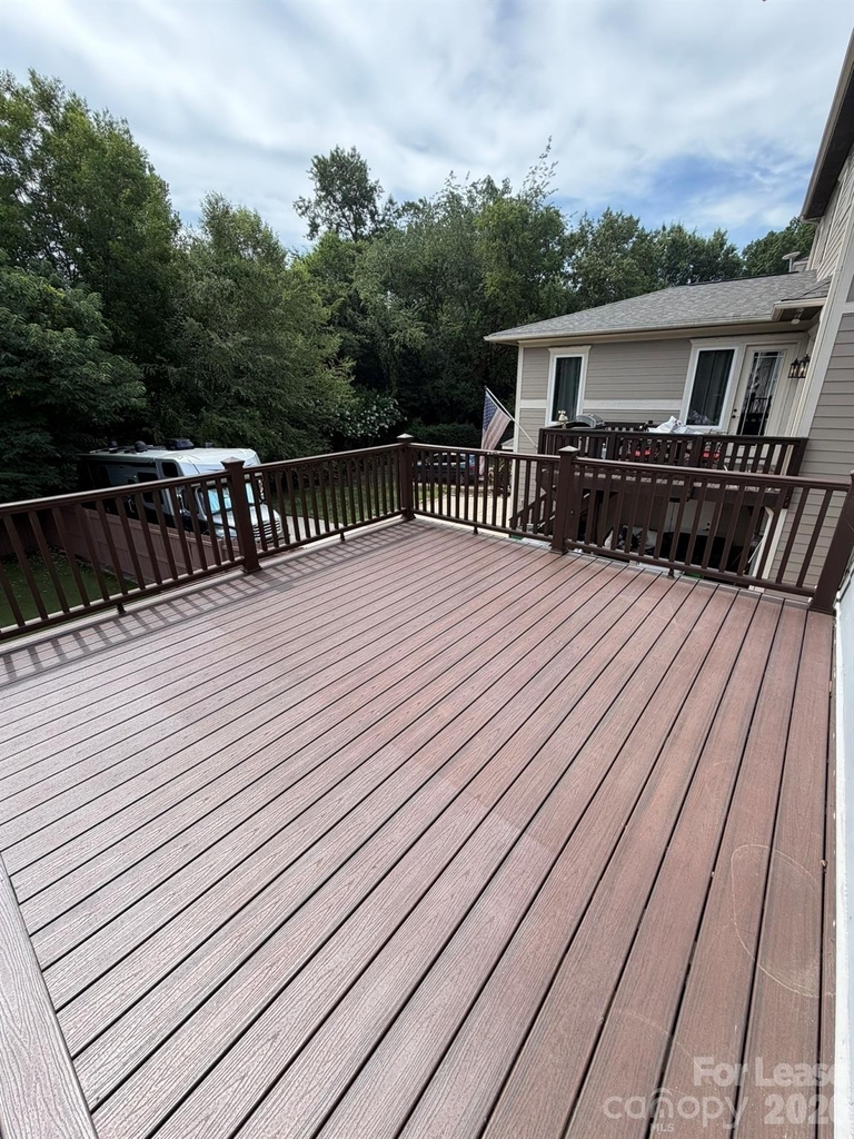 701 Mcdonald Avenue - Photo 42