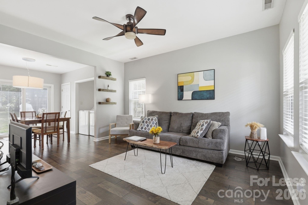 1706 Dallas Avenue - Photo 5