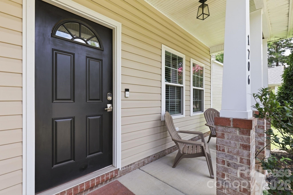 1706 Dallas Avenue - Photo 4