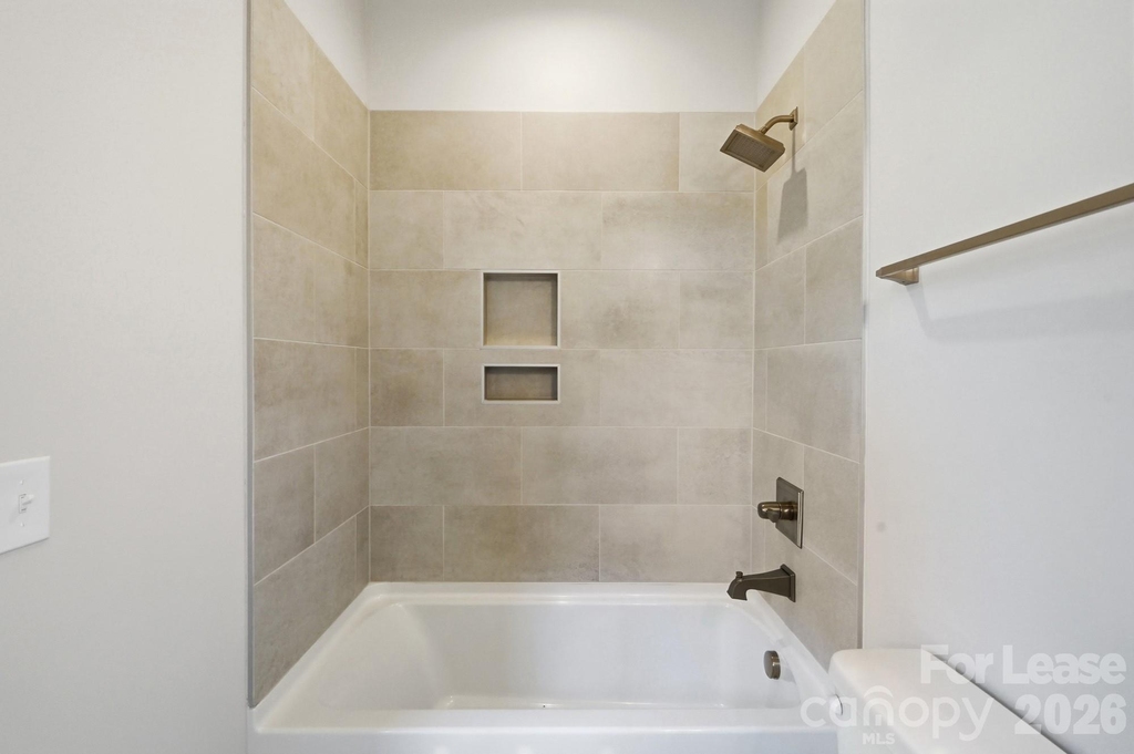 2428 Runnymede Lane - Photo 37