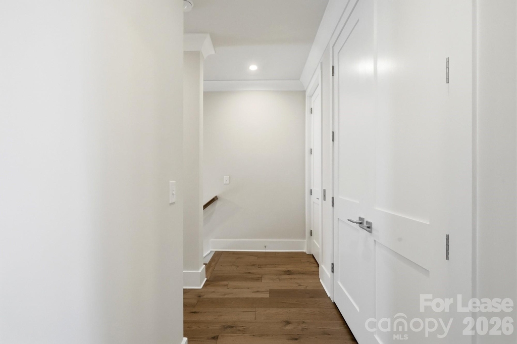 2428 Runnymede Lane - Photo 23