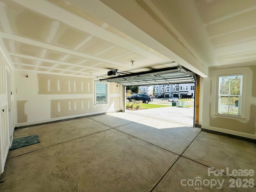 9234 Walnut Hill Road - Photo 32