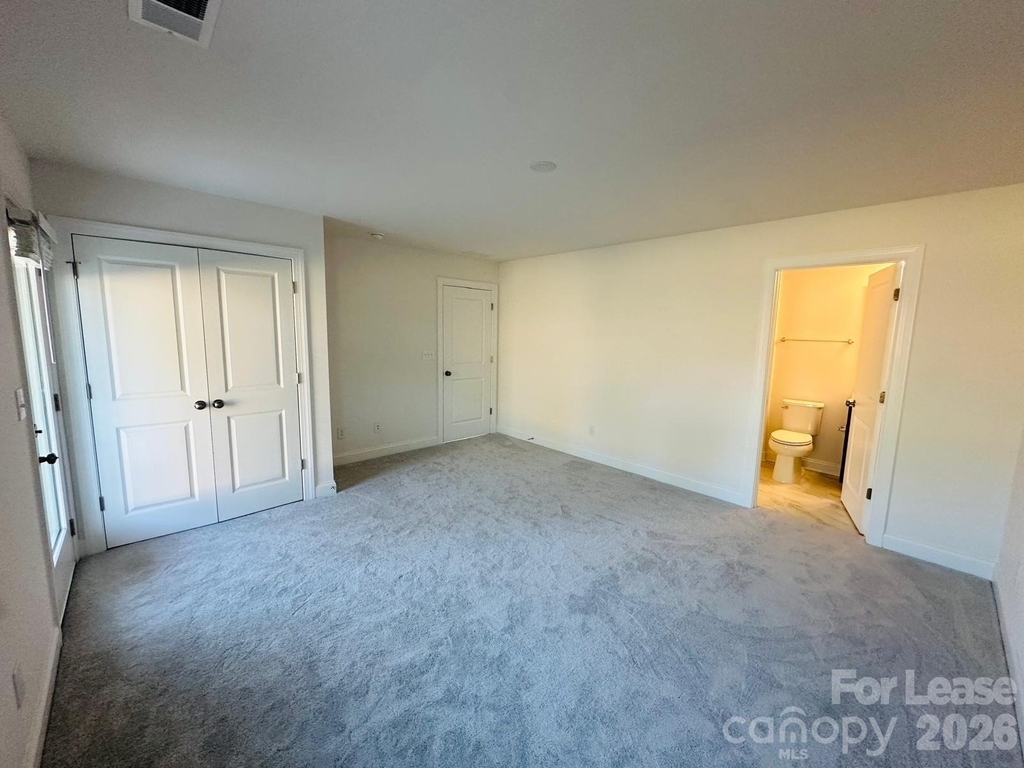9234 Walnut Hill Road - Photo 11