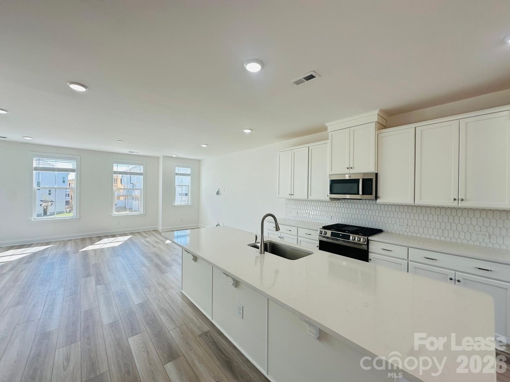 9234 Walnut Hill Road - Photo 6