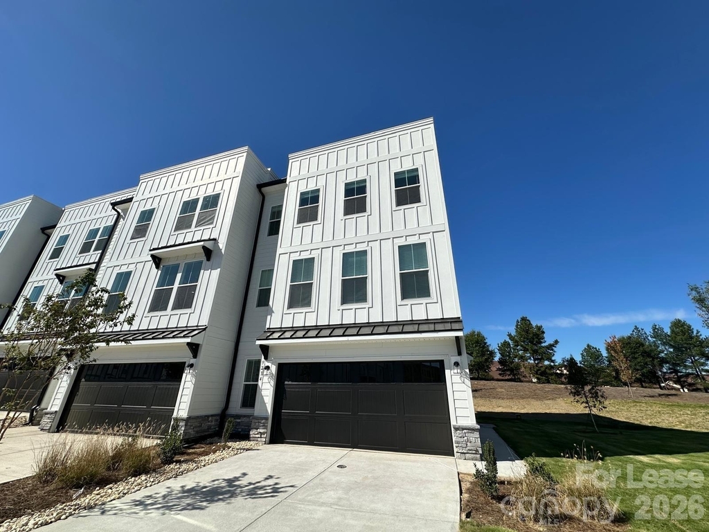 9234 Walnut Hill Road - Photo 0