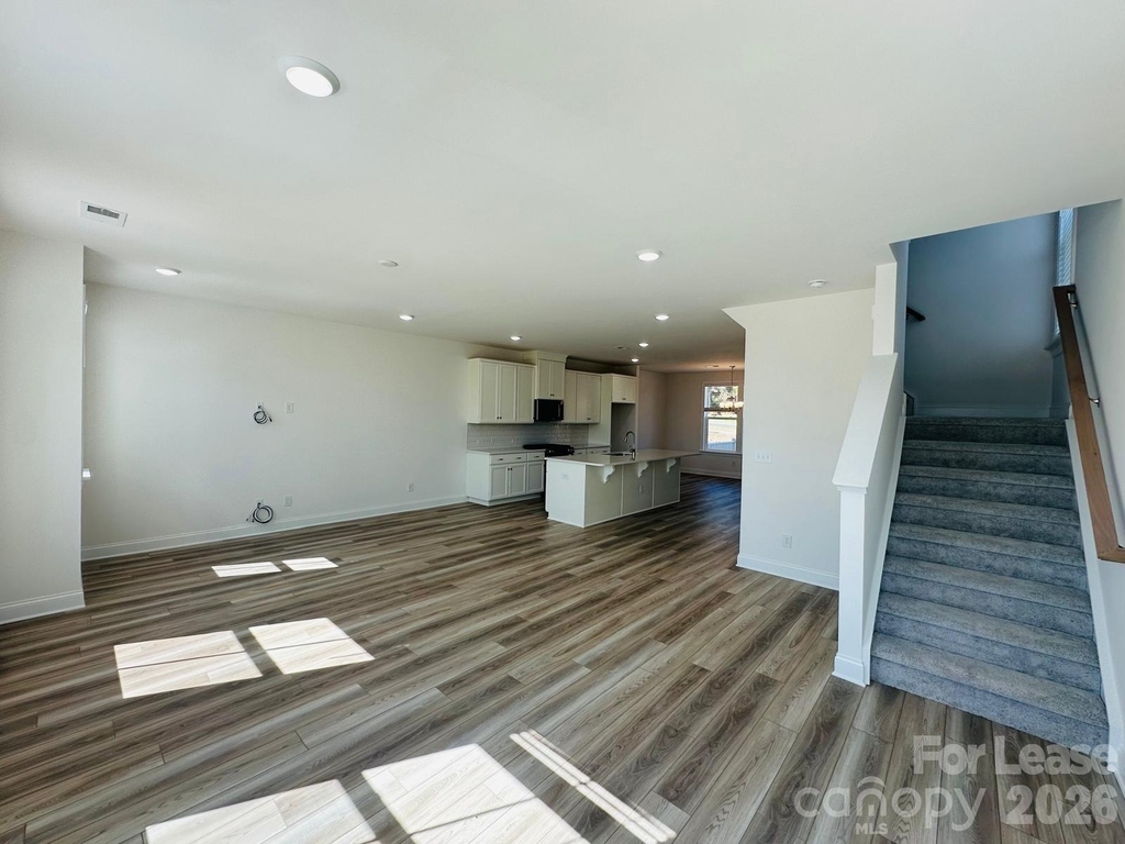 9234 Walnut Hill Road - Photo 3
