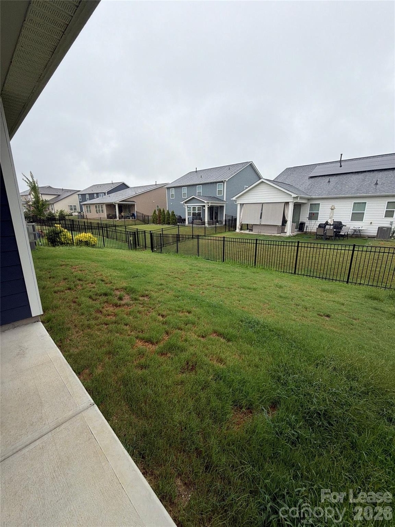 1008 Fairbrae Lane - Photo 22