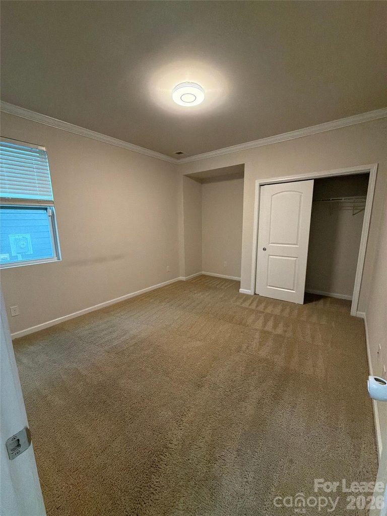 1008 Fairbrae Lane - Photo 17