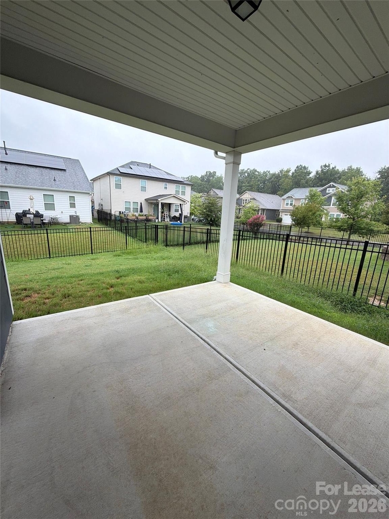 1008 Fairbrae Lane - Photo 21
