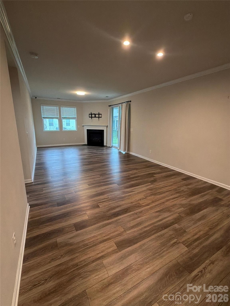 1008 Fairbrae Lane - Photo 6