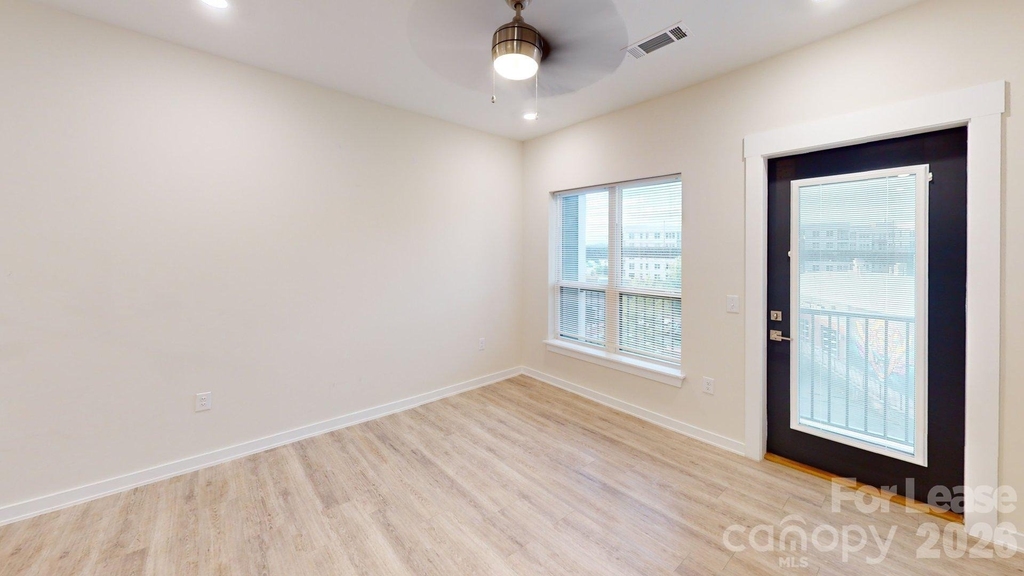 3630 N Davidson Street - Photo 8