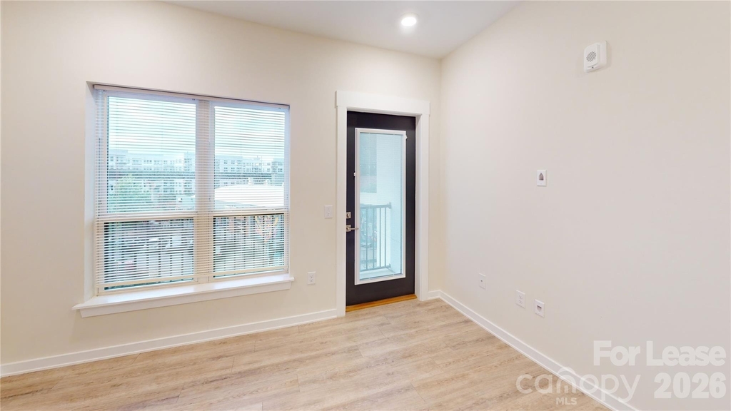 3630 N Davidson Street - Photo 3