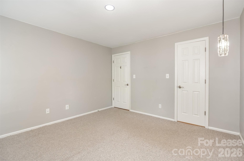 2516 Cranbrook Lane - Photo 13