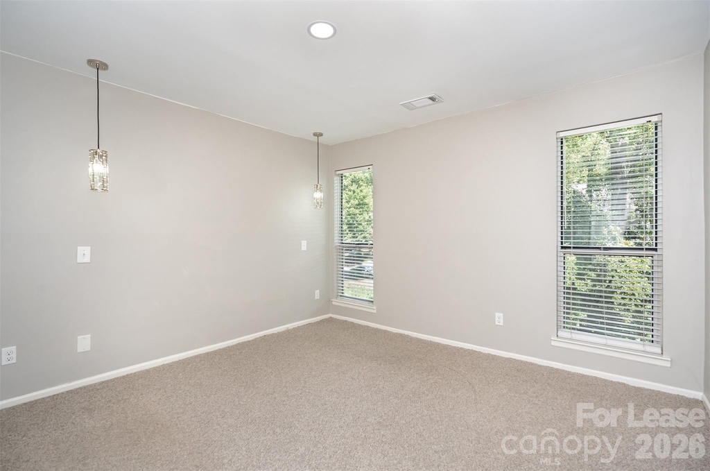 2516 Cranbrook Lane - Photo 10