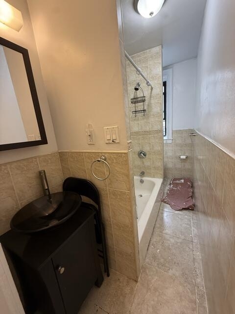 3139 Broadway - Photo 6