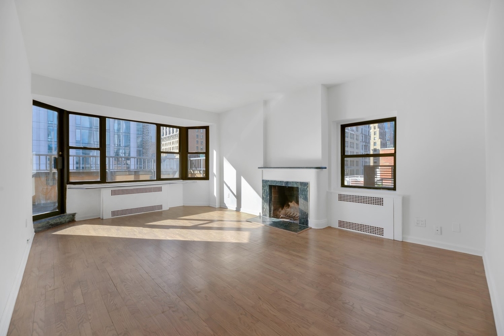 121 Madison Avenue - Photo 1