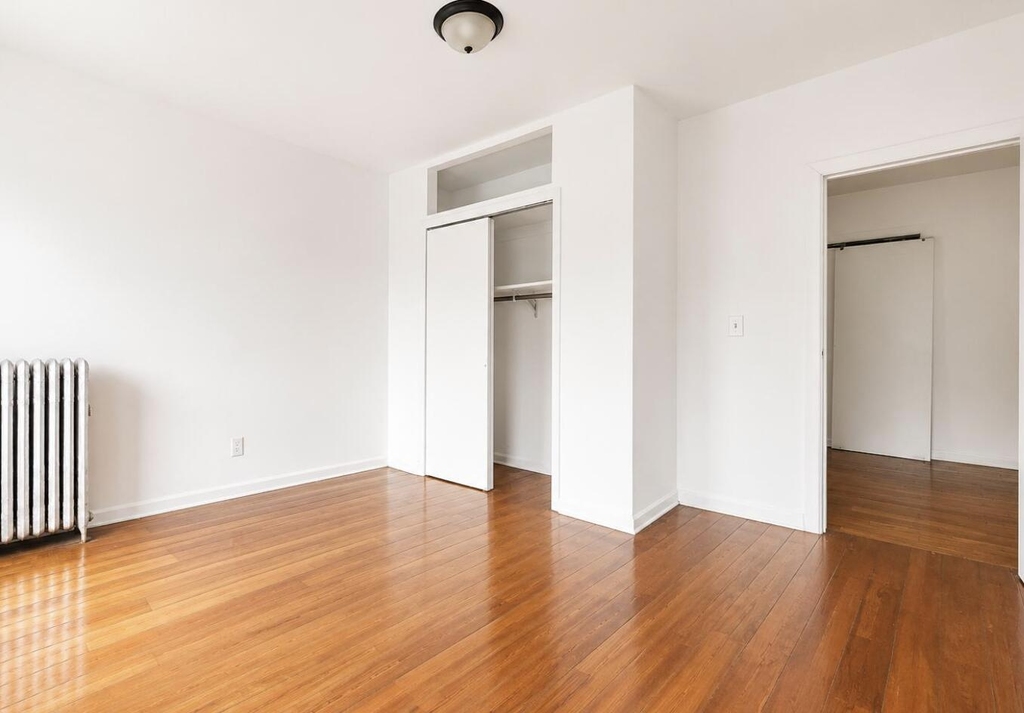 3620 Broadway - Photo 2