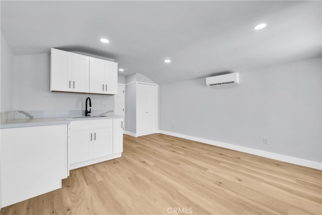 114 N Cornell Ave - Photo 6