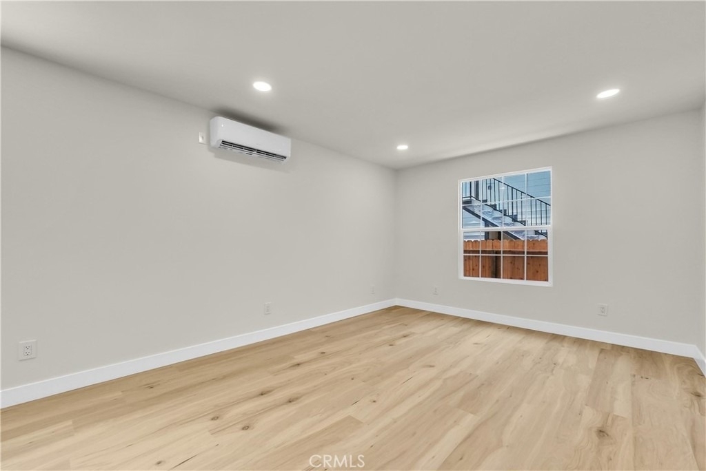 116 N Cornell - Photo 2