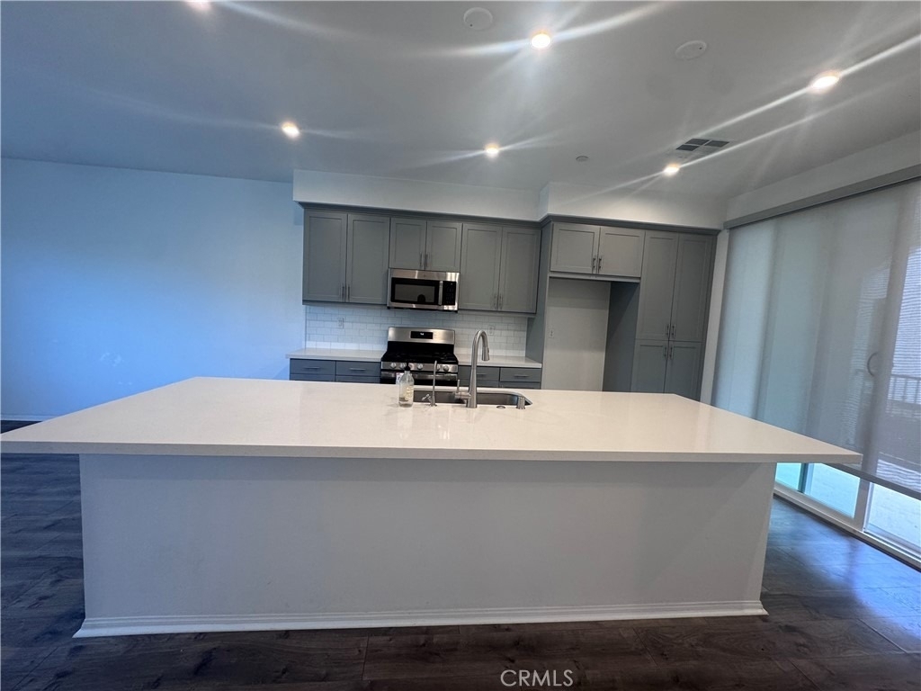 8141 Garden Park - Photo 3
