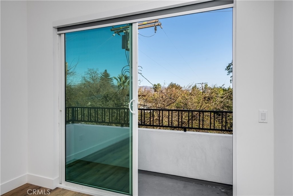 5044 Laurel Canyon Boulevard - Photo 13