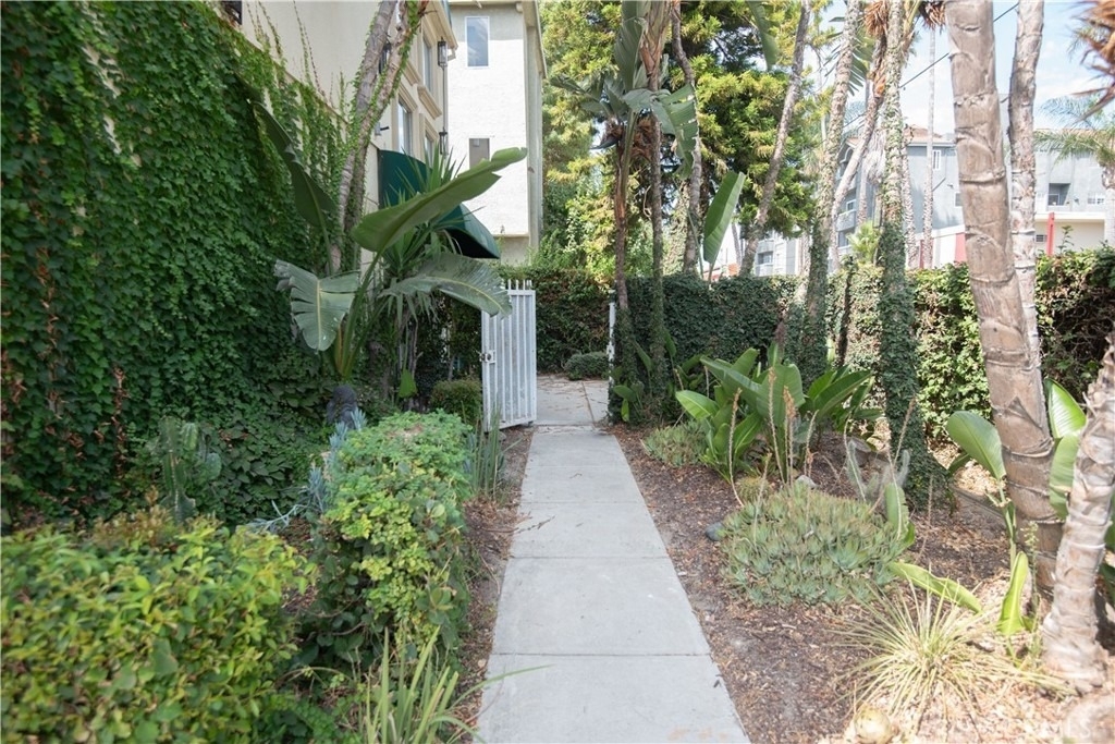 10900 Blix - Photo 6