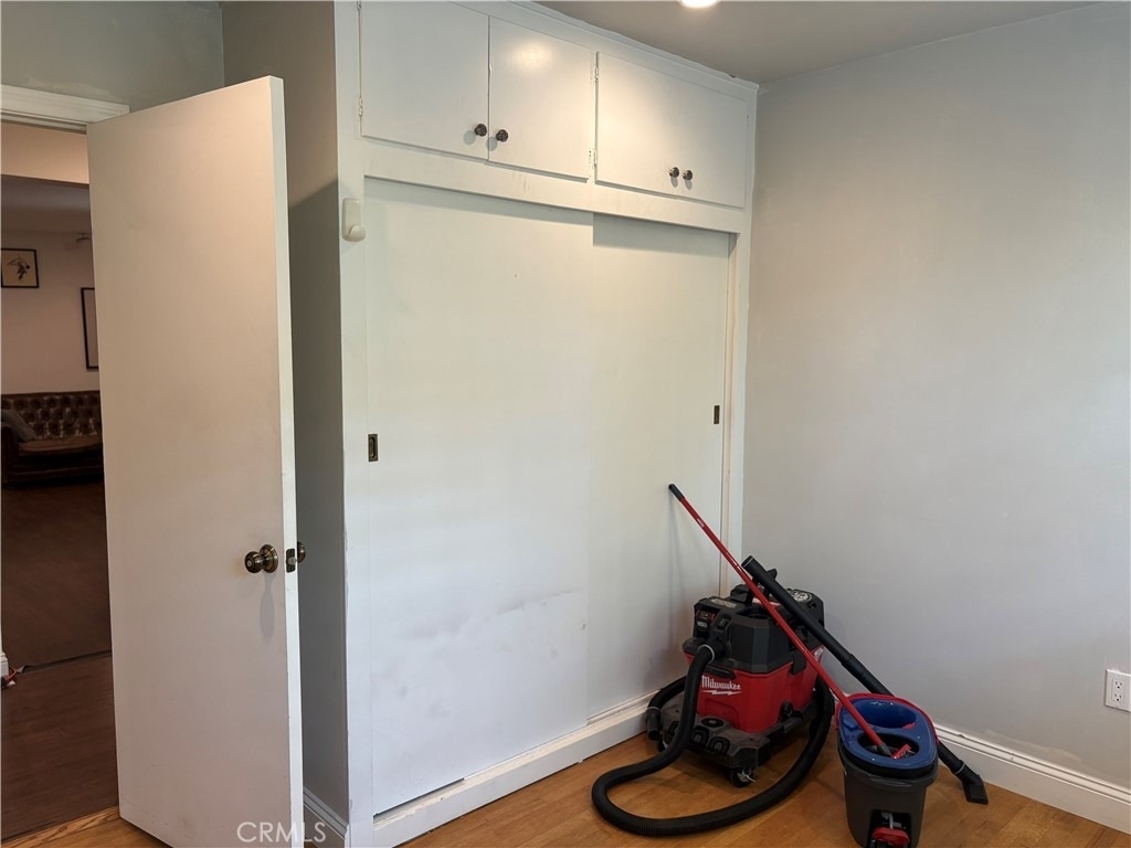 12917 Gladstone - Photo 11