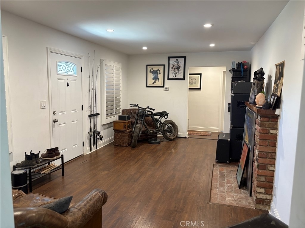 12917 Gladstone - Photo 3