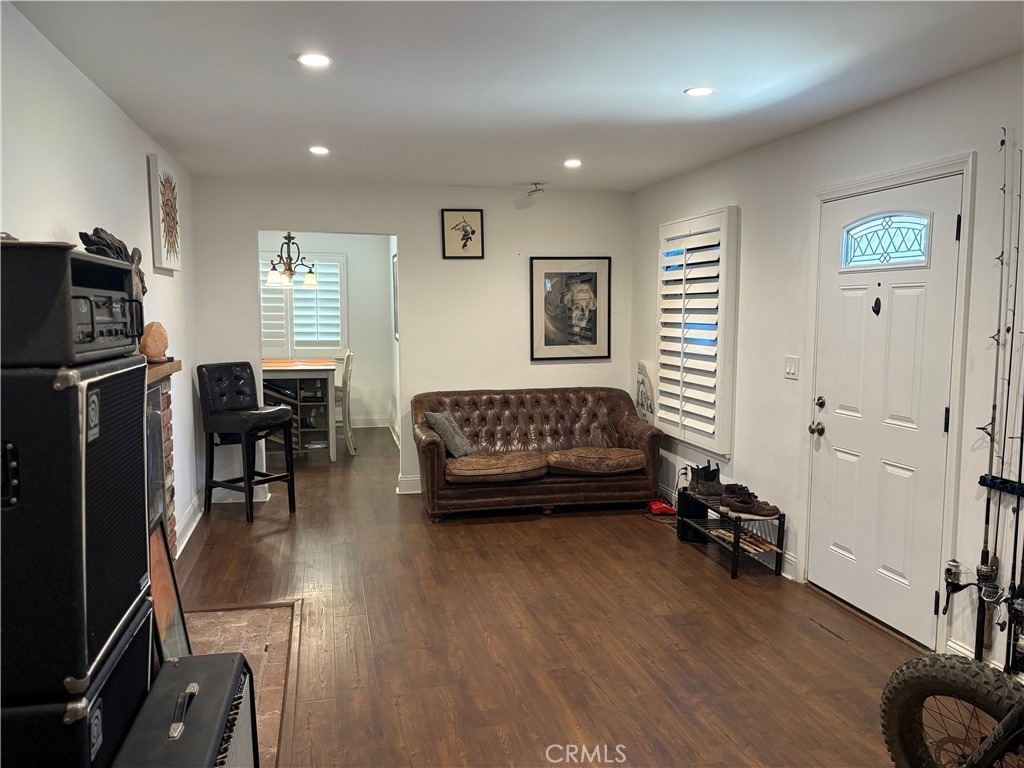 12917 Gladstone - Photo 2