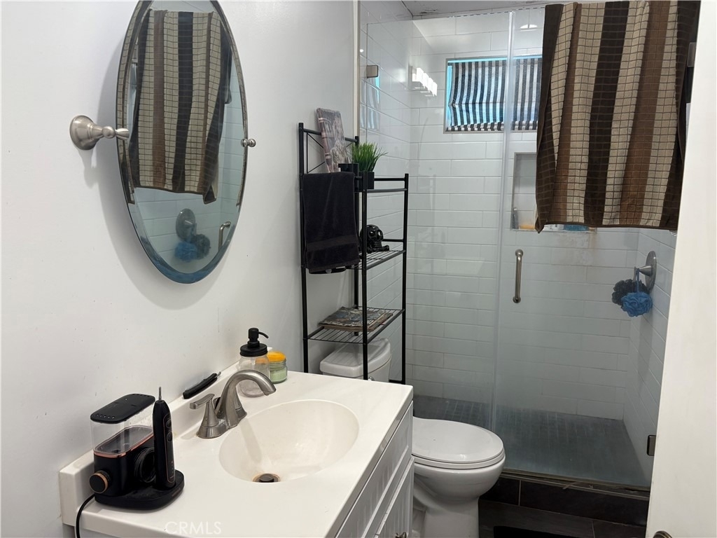 12917 Gladstone - Photo 7