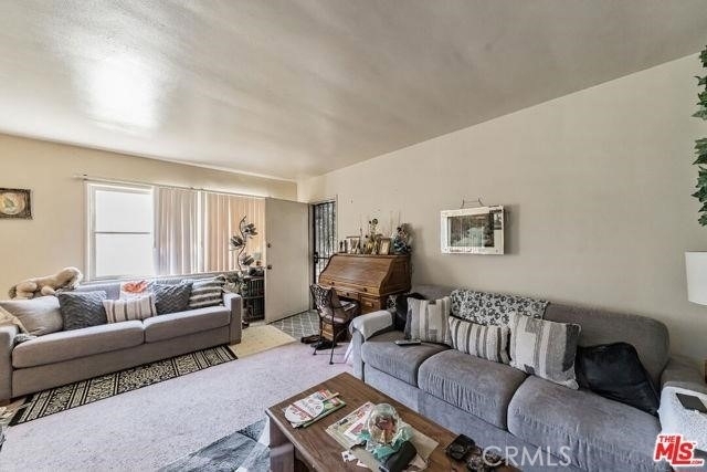 241 E Washington - Photo 4